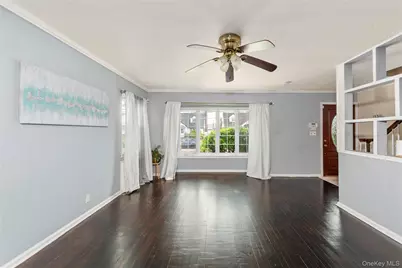 19 Sloan Drive S, Valley Stream, NY 11580 - Photo 7