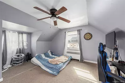 19 Sloan Drive S, Valley Stream, NY 11580 - Photo 17
