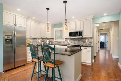 84 Strathmore Gate Drive, Stony Brook, NY 11790 - Photo 11