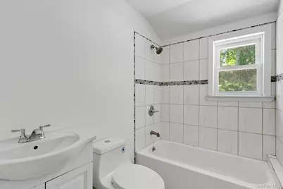 938 S Route 9W, Congers, NY 10920 - Photo 31