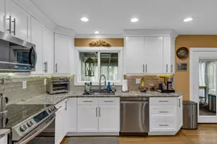 278 (Aka 272) Alta Vista Dr, Yonkers, NY 10710 - Photo 17