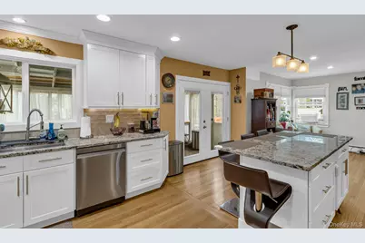 278 (Aka 272) Alta Vista Drive, Yonkers, NY 10710 - Photo 11