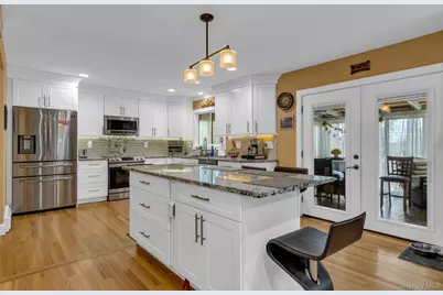 278 (Aka 272) Alta Vista Drive, Yonkers, NY 10710 - Photo 15