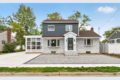 1524 Bowe Road, Valley Stream, NY 11580 - Photo 1