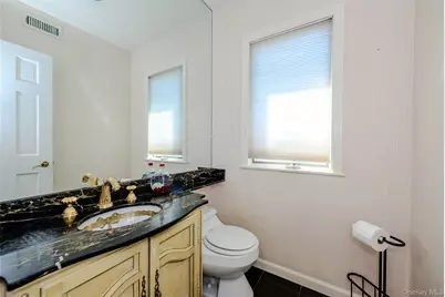 13802 Rockaway Beach Boulevard, Rockaway Park, NY 11694 - Photo 15