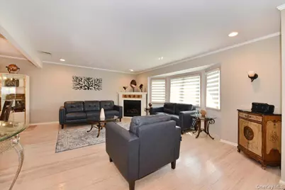 837 Beckman Drive, Bellmore, NY 11710 - Photo 7