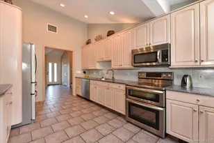 837 Beckman Dr, Bellmore, NY 11710 - Photo 11