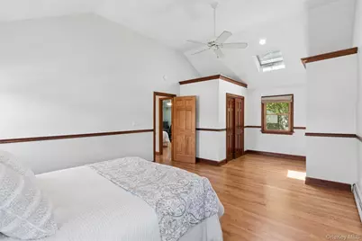 1749 Commonwealth Avenue, Merrick, NY 11566 - Photo 19