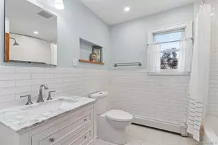 1749 Commonwealth Ave, Merrick, NY 11566 - Photo 23