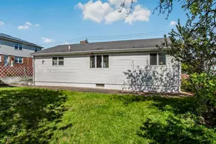 1109 Aka 1111 Nepperhan Ave, Yonkers, NY 10703 - Photo 13