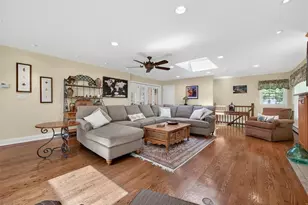 22 E Mayer Dr, Suffern, NY 10901 - Photo 5