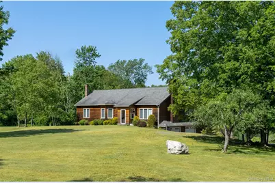 508 Woodstock Road, Millbrook, NY 12545 - Photo 9