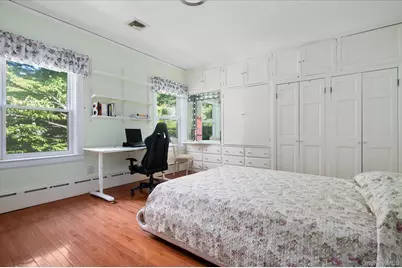 8 Magnolia Drive, Great Neck, NY 11021 - Photo 29