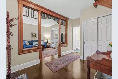 28 Union Place, Lynbrook, NY 11563 - Photo 3