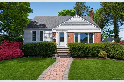 2021 Lincoln Avenue, East Meadow, NY 11554 - Photo 1