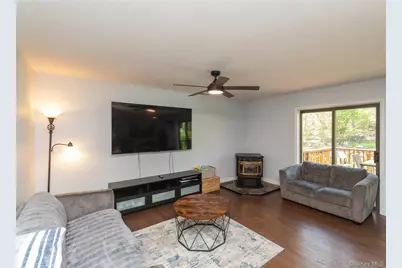 6605 Chelsea Cove Cove N, Hopewell Junction, NY 12533 - Photo 13