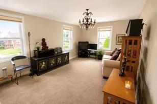 25 Nassau St, Elmont, NY 11003 - Photo 7