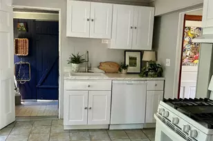 20 Van Buren St, Warwick, NY 10990 - Photo 9