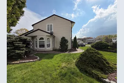 217 Audwin Drive, Islip Terrace, NY 11752 - Photo 9