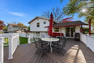 183 Broadway, Brentwood, NY 11717 - Photo 21