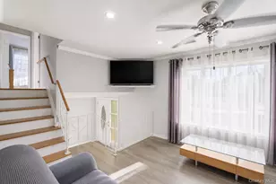 183 Broadway, Brentwood, NY 11717 - Photo 5