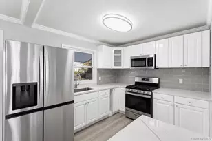 183 Broadway, Brentwood, NY 11717 - Photo 7