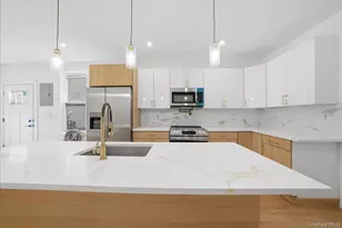 2407 Butler Pl, Bronx, NY 10461 - Photo 33