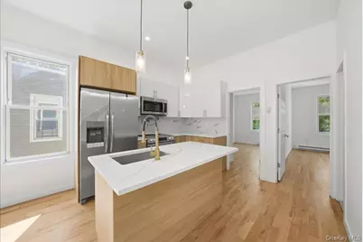 2407 Butler Place, Bronx, NY 10461 - Photo 17