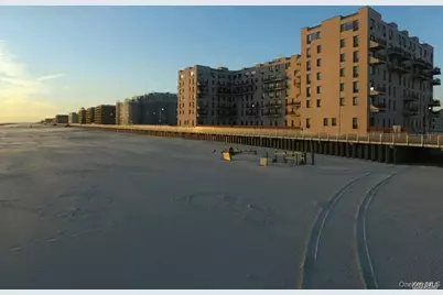100 W Broadway #1H, Long Beach, NY 11561 - Photo 29