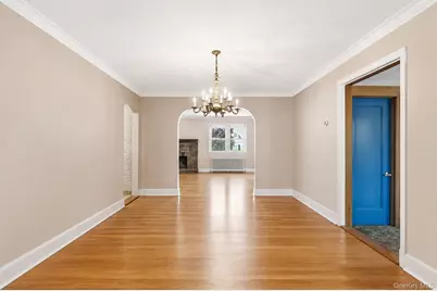 68 Seneca Avenue, White Plains, NY 10603 - Photo 7