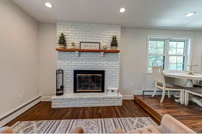59 Serene Place, Hauppauge, NY 11788 - Photo 9