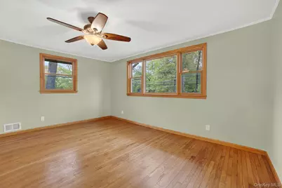 3079 Maqua Place, Mohegan Lake, NY 10547 - Photo 21