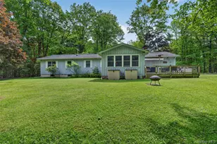 11 Fairway Dr, Highland Lake, NY 12743 - Photo 5