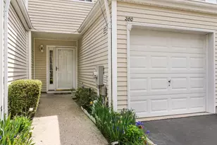 280 Ranch Cir, Manorville, NY 11949 - Photo 3