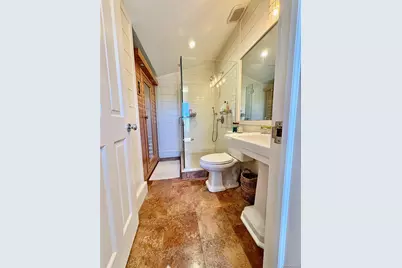 184 Twomey Avenue, Calverton, NY 11933 - Photo 17