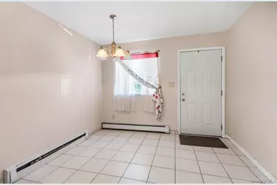 404 Towne House Village #404, Islandia, NY 11749 - Photo 5
