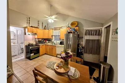 117 Maple Avenue, Flanders, NY 11901 - Photo 7
