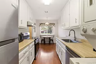 309 Flair Dr, Saint James, NY 11780 - Photo 5