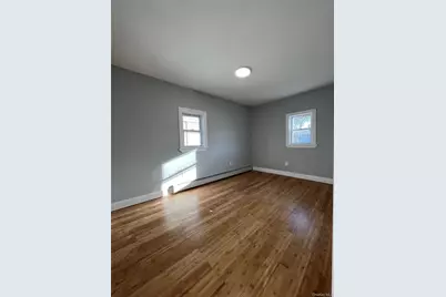 24030 141st Avenue #2, Rosedale, NY 11422 - Photo 3