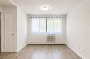 91-06 Whitney Ave, Elmhurst, NY 11373 - Photo 5