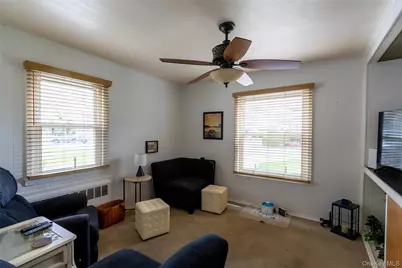 90 Sunset Road, Bay Shore, NY 11706 - Photo 23