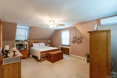 90 Sunset Road, Bay Shore, NY 11706 - Photo 29