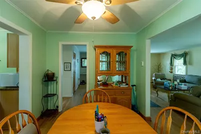 90 Sunset Road, Bay Shore, NY 11706 - Photo 21