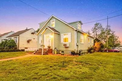 69 Nottingham Avenue, Valley Stream, NY 11580 - Photo 1