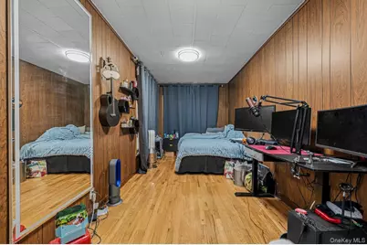 69 Nottingham Avenue, Valley Stream, NY 11580 - Photo 5