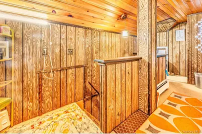 69 Nottingham Avenue, Valley Stream, NY 11580 - Photo 19