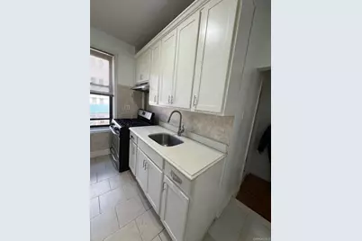 754 Brady Avenue #201, Bronx, NY 10462 - Photo 15