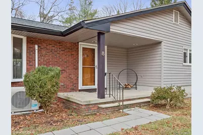 8 Jonathan Lane, Poughkeepsie, NY 12603 - Photo 5