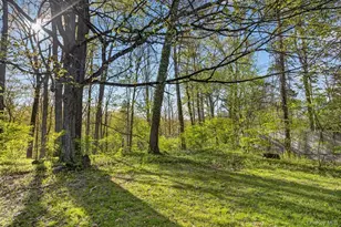 8 Jonathan Ln, Poughkeepsie, NY 12603 - Photo 33