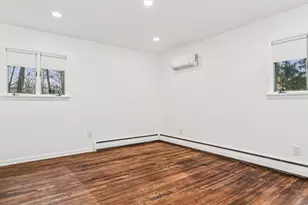 8 Jonathan Ln, Poughkeepsie, NY 12603 - Photo 25